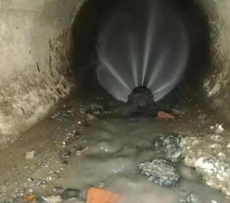 满城市政管道清淤