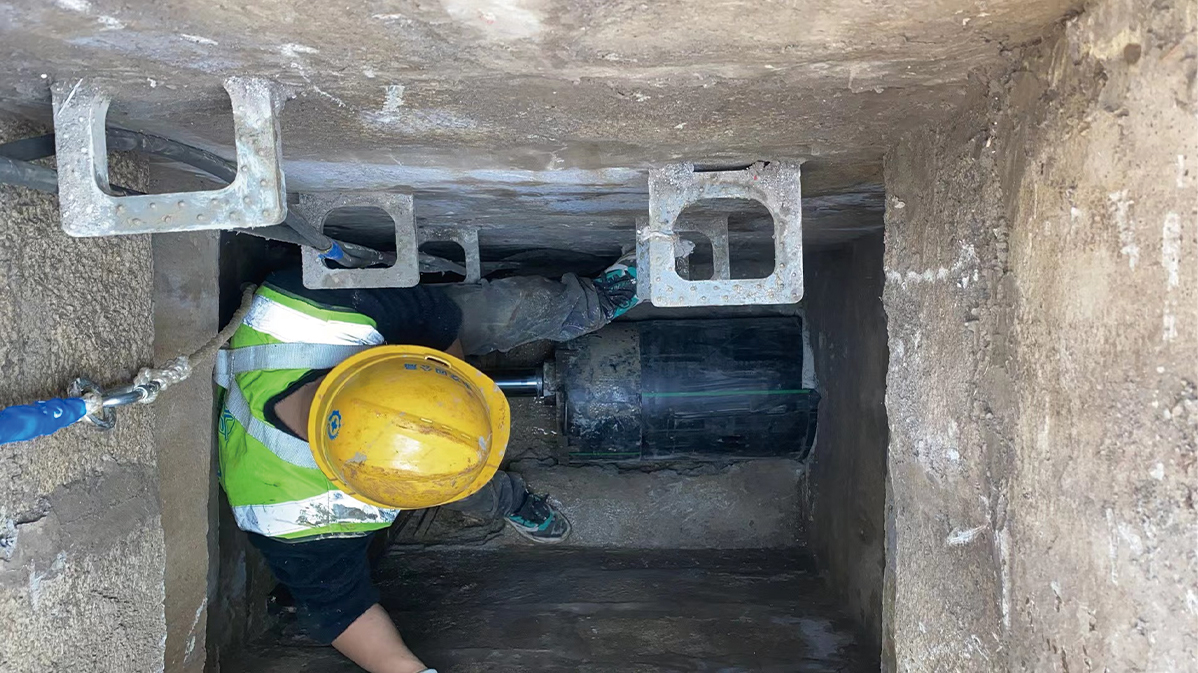 满城HDPE短管内衬法